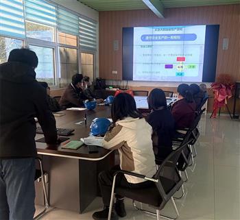 金鋒鋸業(yè)舉辦新入職員工帶鋸床、帶鋸條業(yè)務知識培訓