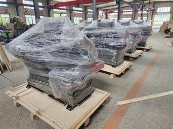 出口火熱，金鋒鋸業(yè)17臺(tái)鋸床準(zhǔn)備發(fā)貨！